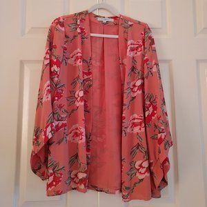 Beautiful floral Kimono size small